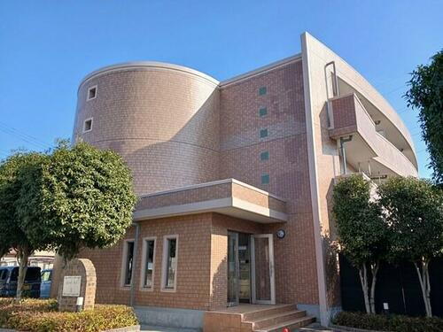 栃木県小山市東城南２丁目 賃貸マンション