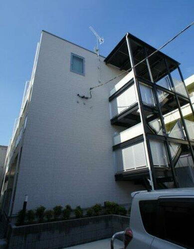 リブリ南与野 3階建