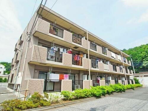 東京都東大和市芋窪１丁目 3階建 築21年8ヶ月