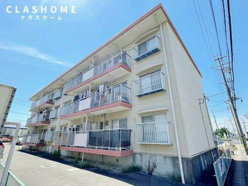 メゾン酒井Ｂ 3階建