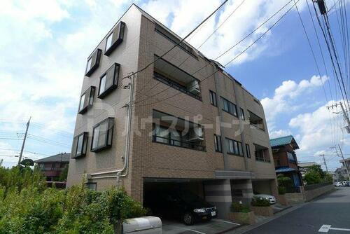 サンヒルズ東松戸 4階建