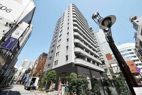 パークアクシス赤坂見附 13階建