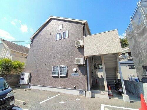 大阪府箕面市箕面２丁目 2階建