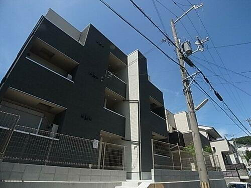 兵庫県神戸市須磨区明神町１丁目 築7年7ヶ月 3階建