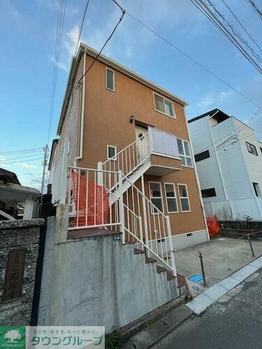 逗子５丁目戸建 3階建