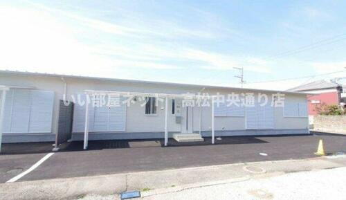 香川県丸亀市中府町４丁目 賃貸一戸建て