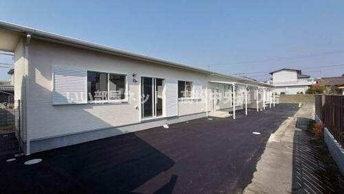 香川県丸亀市中府町４丁目 賃貸一戸建て