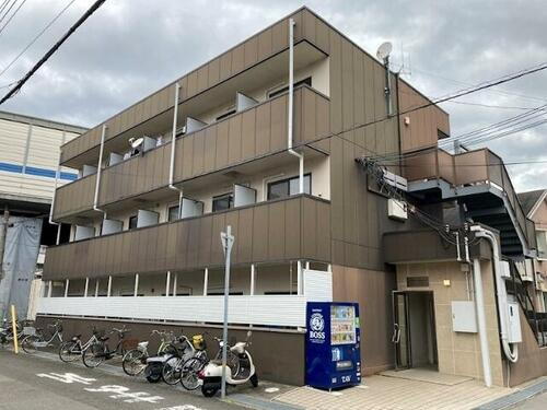 兵庫県尼崎市東園田町７丁目 築27年11ヶ月 3階建