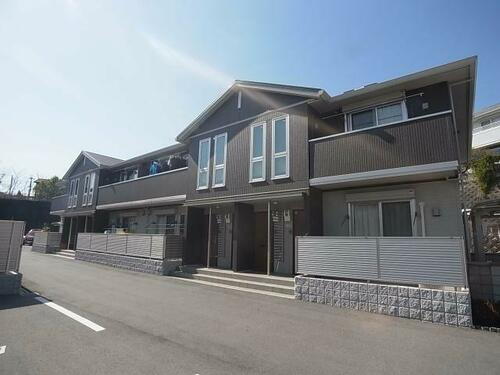 奈良県奈良市学園中３丁目 築11年3ヶ月 2階建