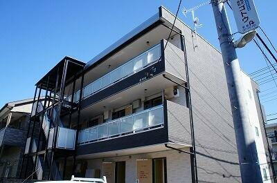 千葉県市川市田尻２丁目 3階建 築11年5ヶ月