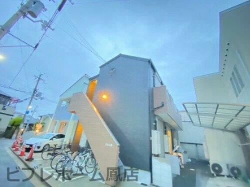大阪府堺市西区鳳中町４丁 2階建