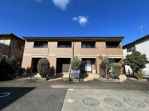 愛知県一宮市木曽川町黒田字錦里 テラスハウス