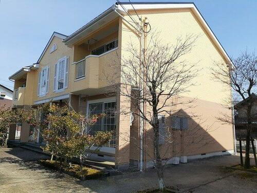 アンソレイエ瓜生Ａ 2階建