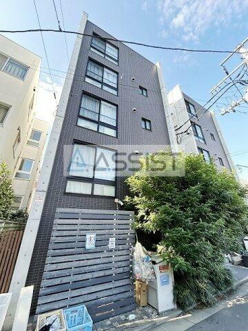 東京都目黒区中目黒１丁目 5階建