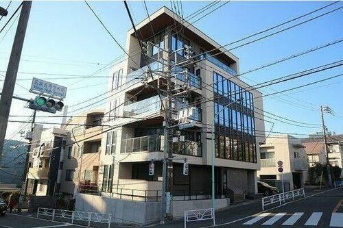 東京都渋谷区東２丁目 賃貸アパート