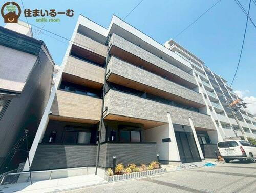 大阪府大阪市城東区東中浜９丁目  4階建