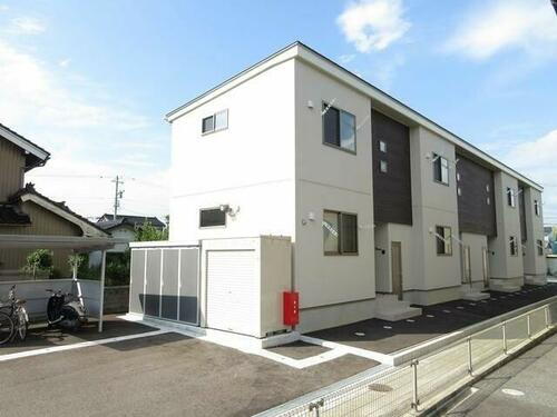 アバンティ田島 2階建