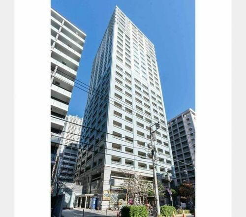 ルネ新宿御苑タワー