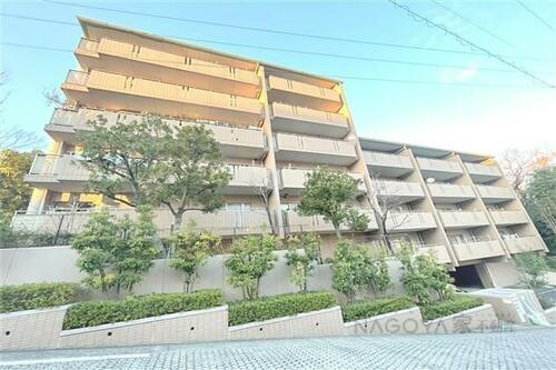 愛知県名古屋市昭和区山里町 賃貸マンション