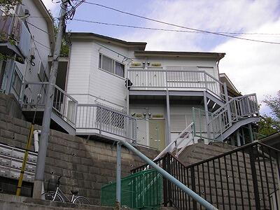 サンヒルハイツ　ＥＡＳＴ