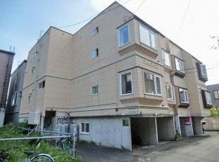北海道札幌市中央区南十五条西１２丁目 3階建