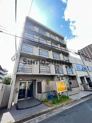 兵庫県尼崎市七松町１丁目 5階建