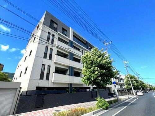 ワコーレフェリズ西岡本