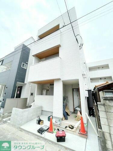 埼玉県蕨市塚越４丁目 賃貸アパート