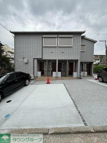 神奈川県横浜市鶴見区諏訪坂 テラスハウス