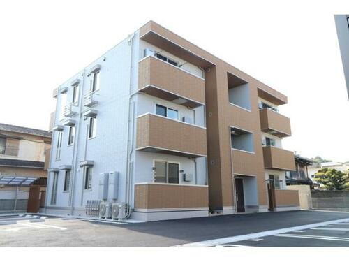 徳島県徳島市富田橋４丁目 賃貸アパート