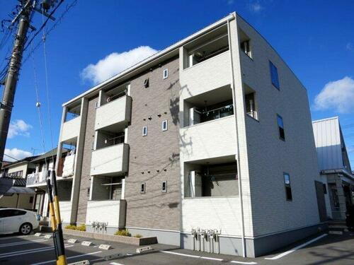 愛知県岡崎市上地３丁目 賃貸アパート