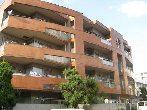 山梨県甲府市下飯田１丁目 賃貸マンション