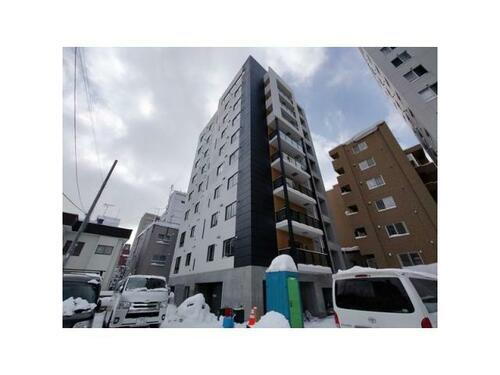 北海道札幌市中央区南十一条西６丁目 10階建