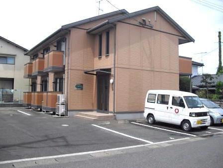 大分県中津市中殿町４丁目 2階建 築20年9ヶ月
