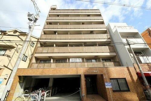 大阪府大阪市福島区海老江２丁目 8階建