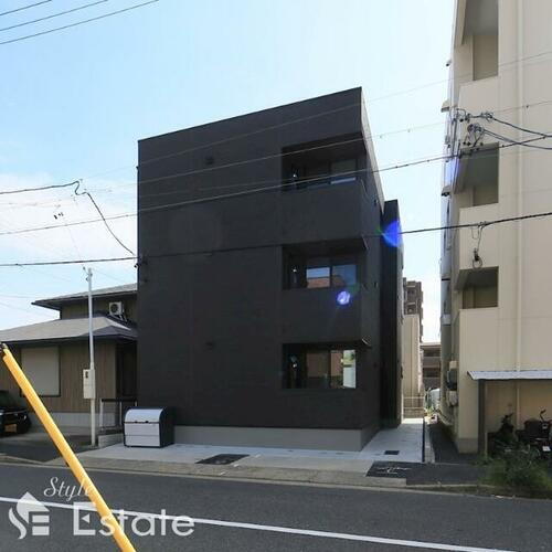 愛知県名古屋市南区芝町 3階建 