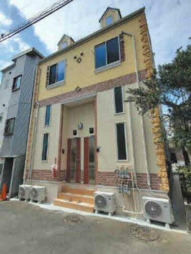 神奈川県横浜市保土ケ谷区仏向町 築6年9ヶ月 2階建