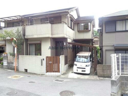 小山田町貸家