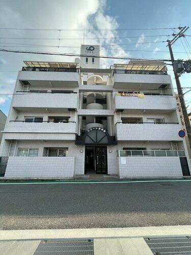 兵庫県神戸市須磨区戸政町１丁目 6階建