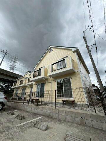 愛知県岡崎市八帖町 テラスハウス