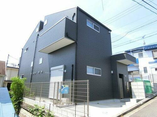 神奈川県横浜市港北区師岡町 賃貸アパート