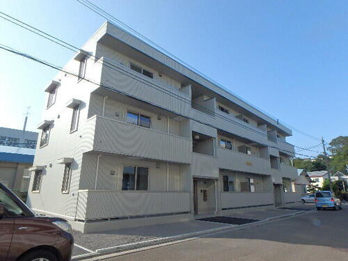 Ｄ－ｒｏｏｍ湯川 3階建