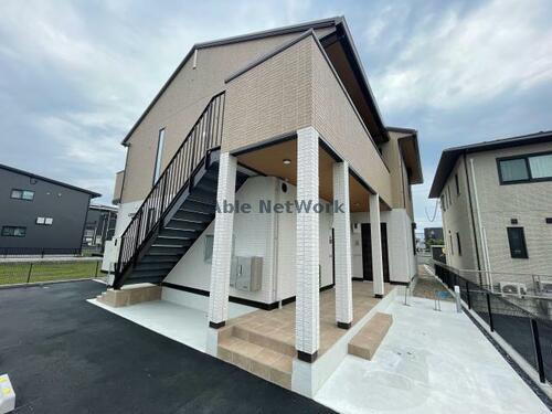 岐阜県各務原市鵜沼三ツ池町２丁目 賃貸アパート