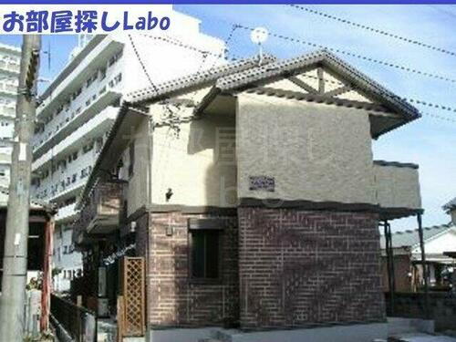 トロワ・エトワール