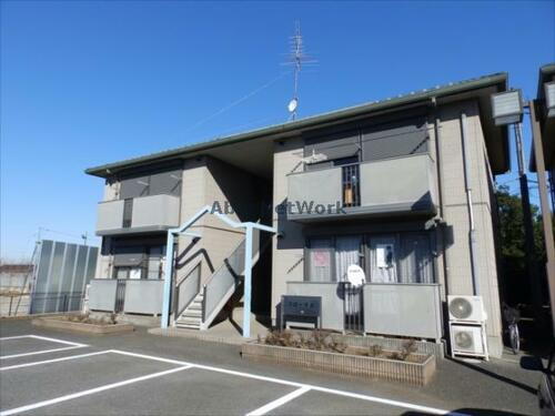 茨城県古河市久能 2階建