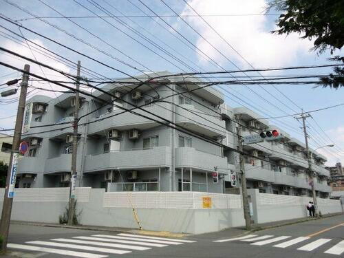 東京都三鷹市新川６丁目 賃貸マンション