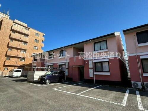 香川県高松市屋島西町 賃貸アパート