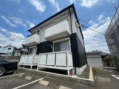 鹿児島県霧島市国分向花町 2階建 築20年4ヶ月