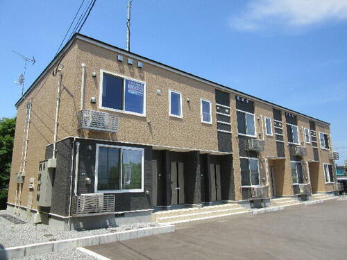 北海道北斗市久根別２丁目 2階建 築11年7ヶ月