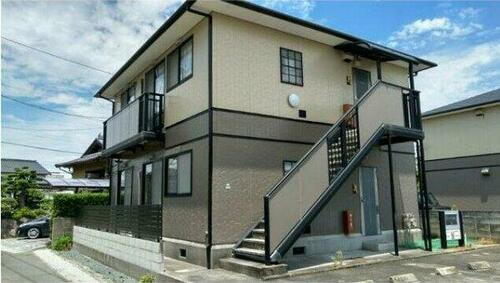 熊本県熊本市中央区出水８丁目 2階建